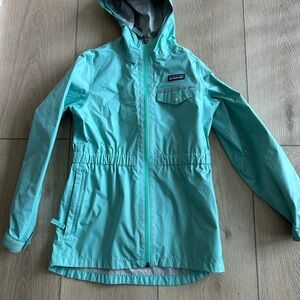 Patagonia Mint Green Jacket with Multicolor Logo Patch
